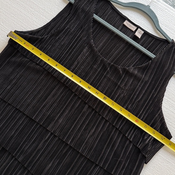 CHICO’S Blouse in Black Layered Sleeveless Blouse - Size 12/Large - Picture 5 of 7